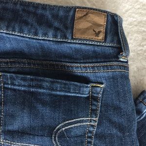 AE Favorite Boyfriend Jean